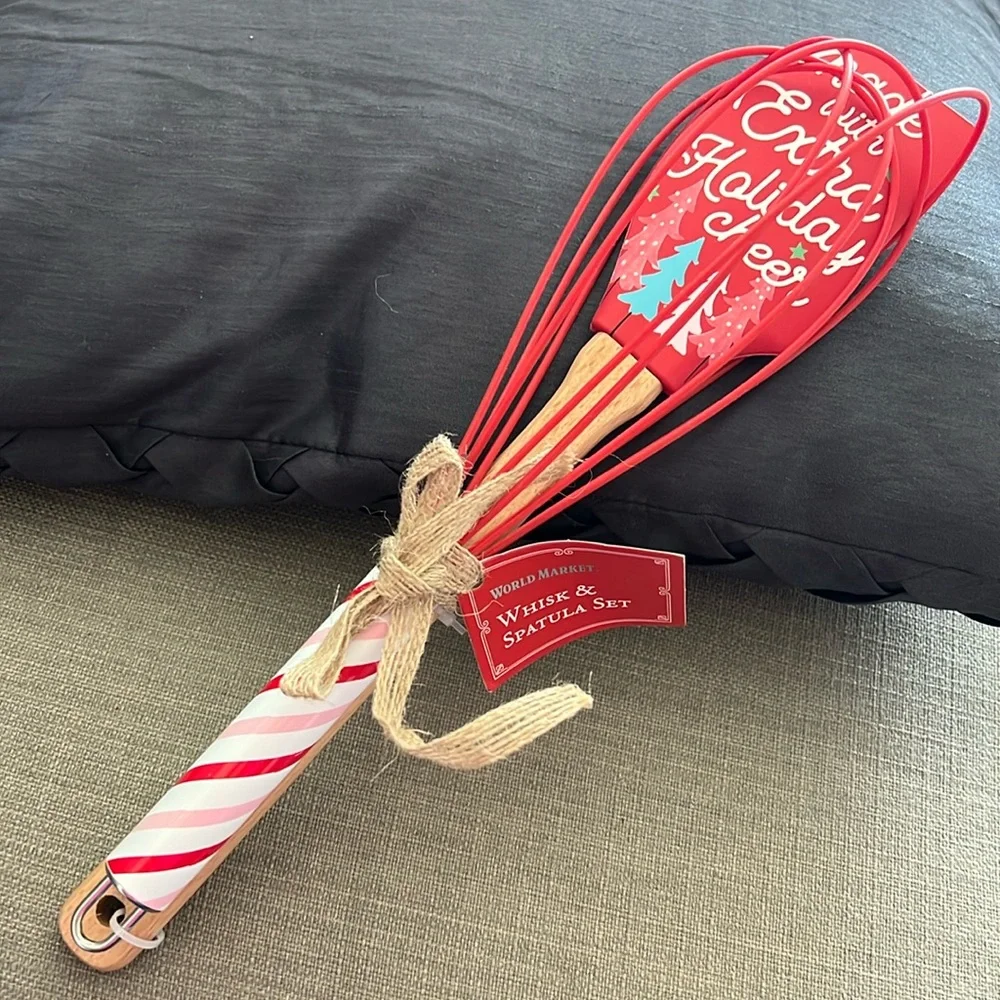 Whisk + 2 Spatulas, Red & Green New w/Tag